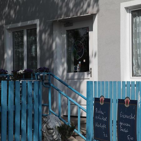 Pension Casa Topolino วีเนอร์นอยชตัดท์ ภายนอก รูปภาพ