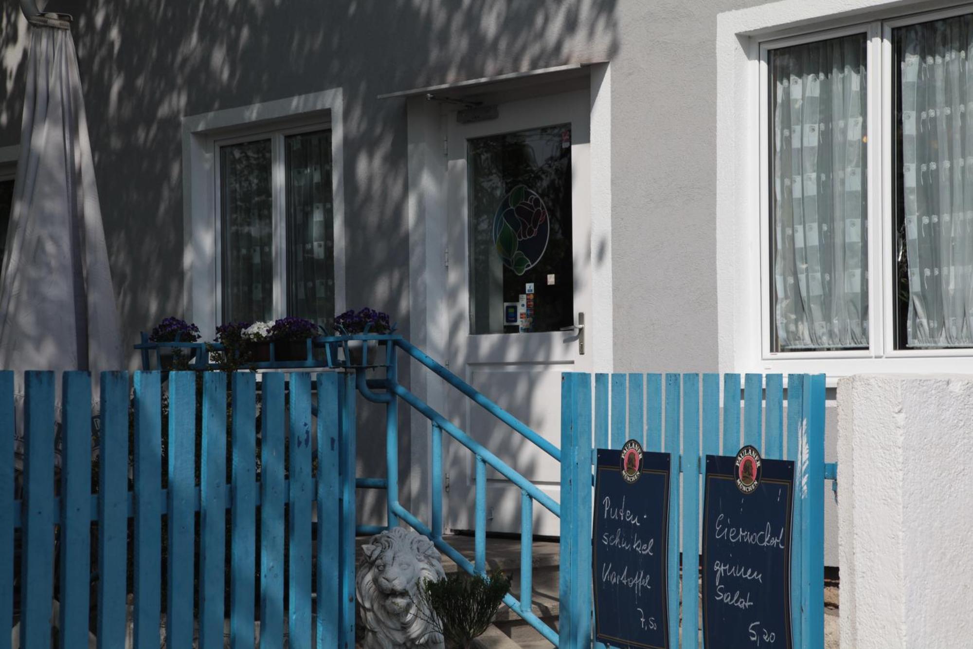 Pension Casa Topolino วีเนอร์นอยชตัดท์ ภายนอก รูปภาพ